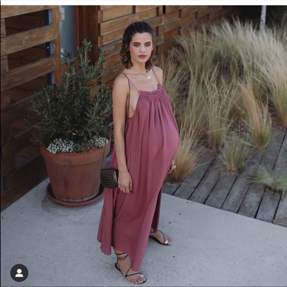 ✨ LONG SLIP DRESS✨ - Picture 3 of 9